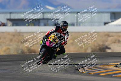 media/Dec-18-2022-SoCal Trackdays (Sun) [[8099a50955]]/Turn 4 (1pm)/